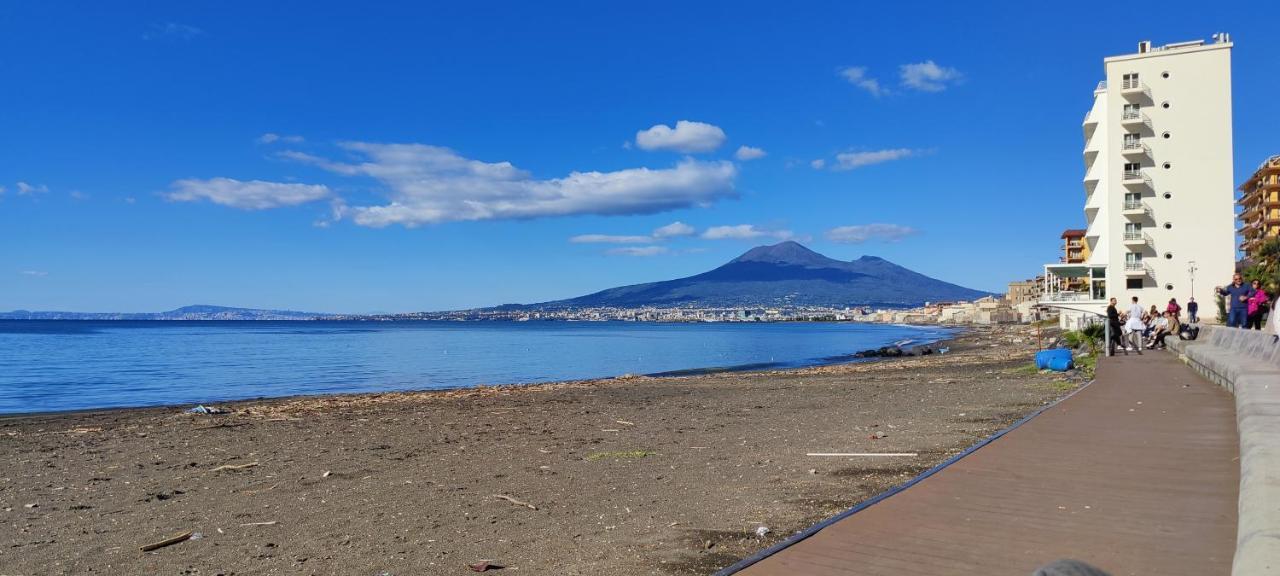 Il Capriccio Apartment Castellammare di Stabia Exterior foto