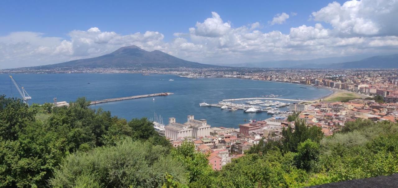 Il Capriccio Apartment Castellammare di Stabia Exterior foto